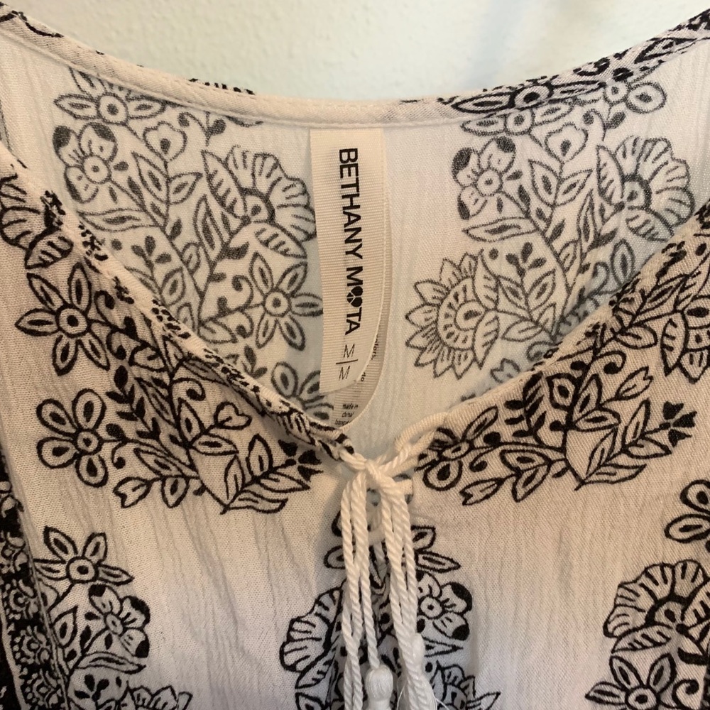 Romper - Picture 3 of 3